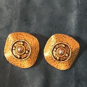 VINTAGE Gold-Tone Earrings